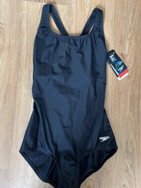 Speedo 1 Piece Black Racer Back Moderate Cut Swimsuit NWT 6
